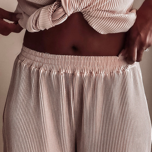 The Luxe Collection: How to Look Expensive and Classy in Loungewear