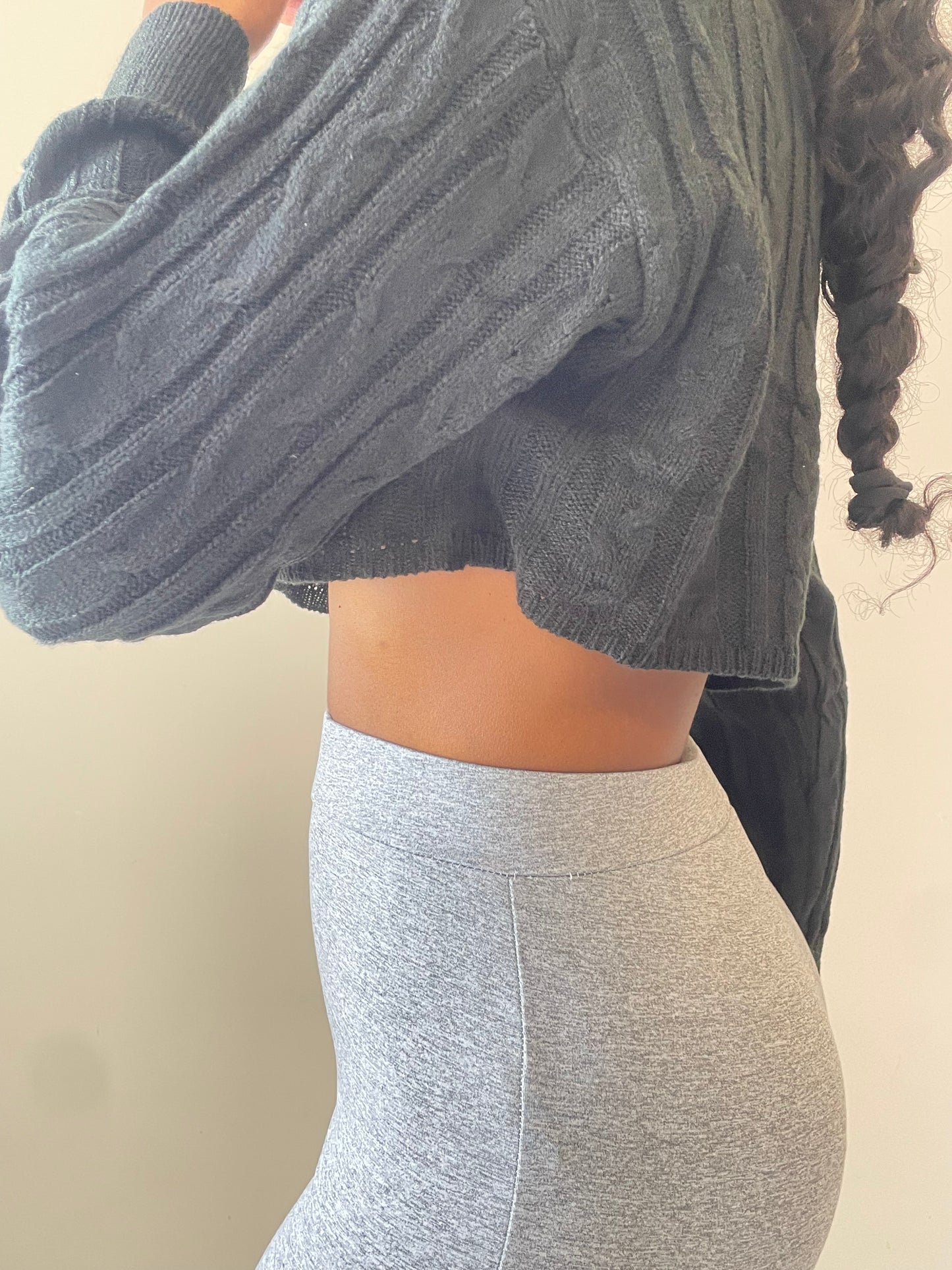 Cropped Long Sleeve Sweater, Front and back black Small