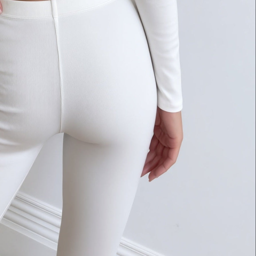 The Form Legging Porcelain