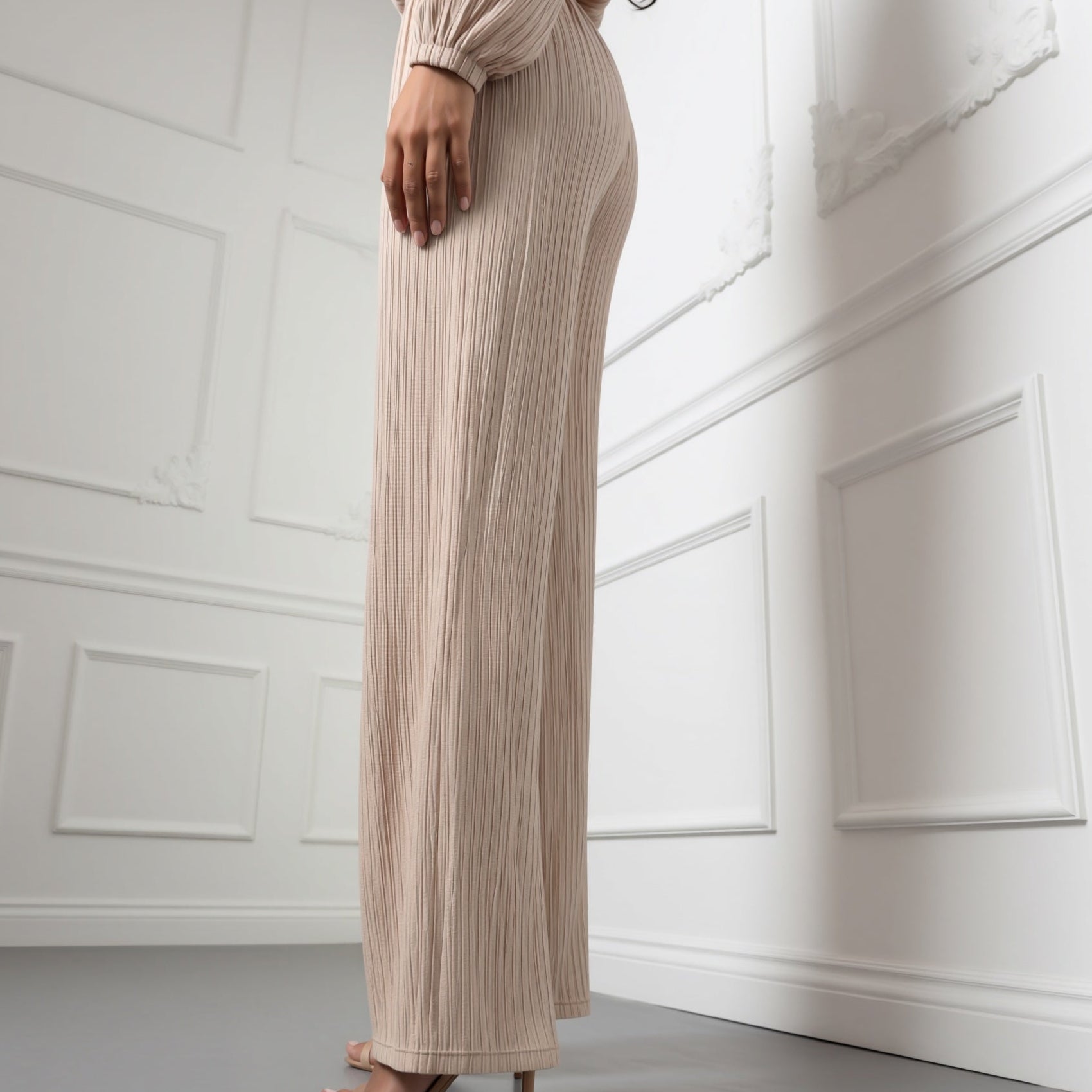 Vera Plissé Pant