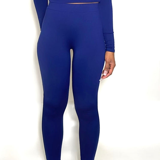 Front waist down view of model wearing High Waisted Leggings for Women EveryDay Stretch Leggings Deep Blue size Small